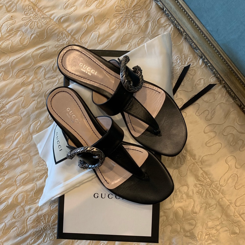 Gucci Black Sandals 🤩Host pick 🎊